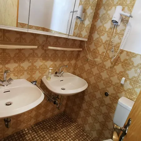 Altes Forsthaus * Боденмайс